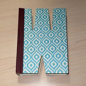 Alphabooks Letter W notebook
